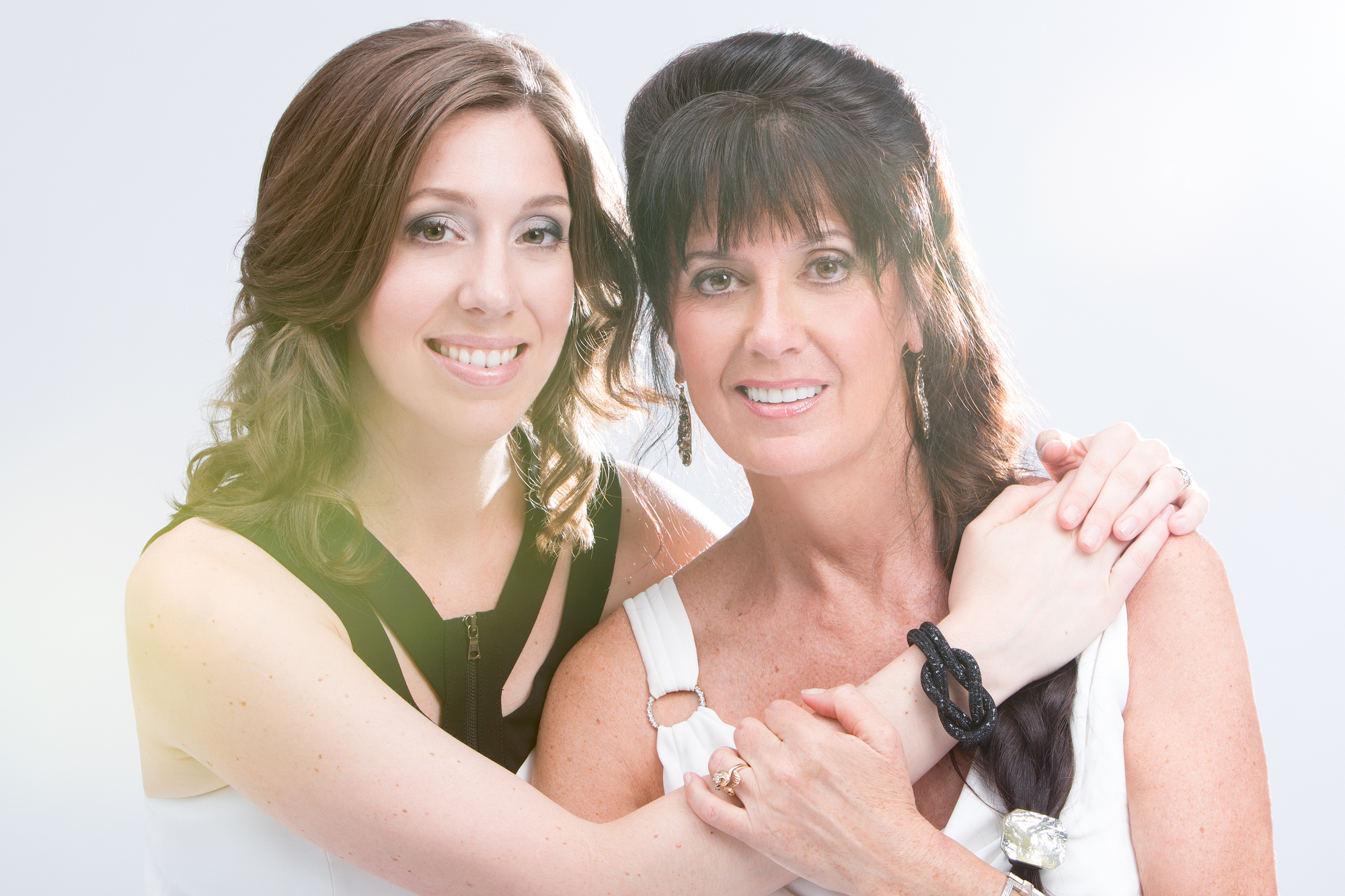 03 STUDIO Photo Marie Jose Hains Famille Maternite Enfant Couple Bebe  U7A8153 Modifier