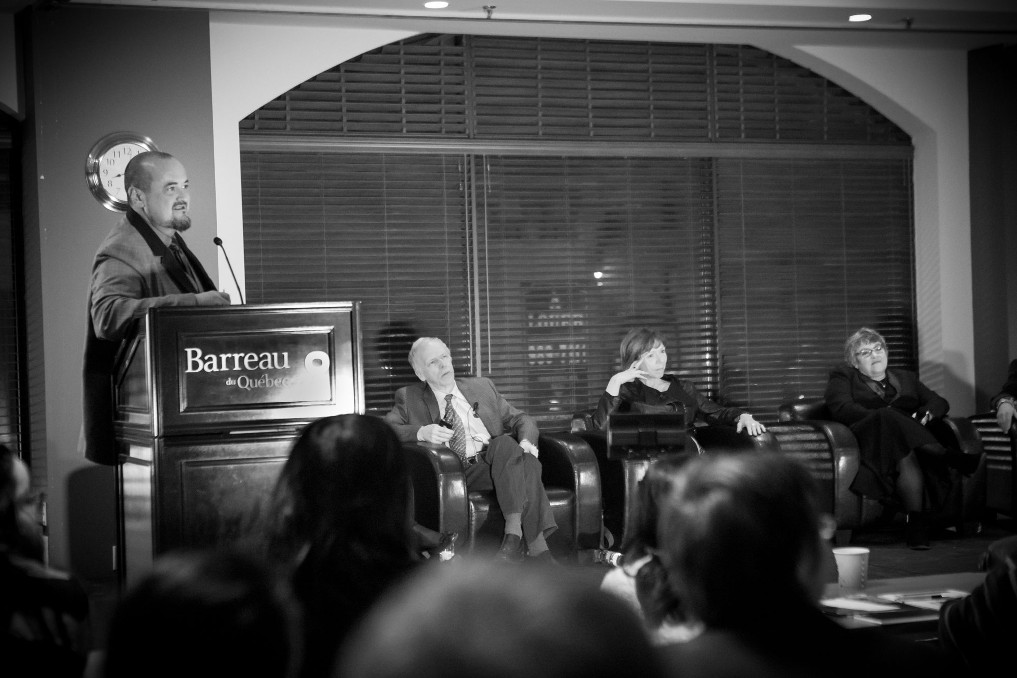 05 STUDIO Photo Marie Jose Hains Corporatif 2U7A6487