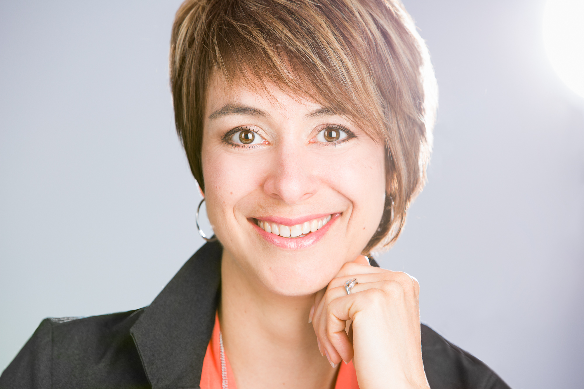 13 STUDIO Photo Marie Jose Hains Portrait Affaire  U7A7326 Modifier