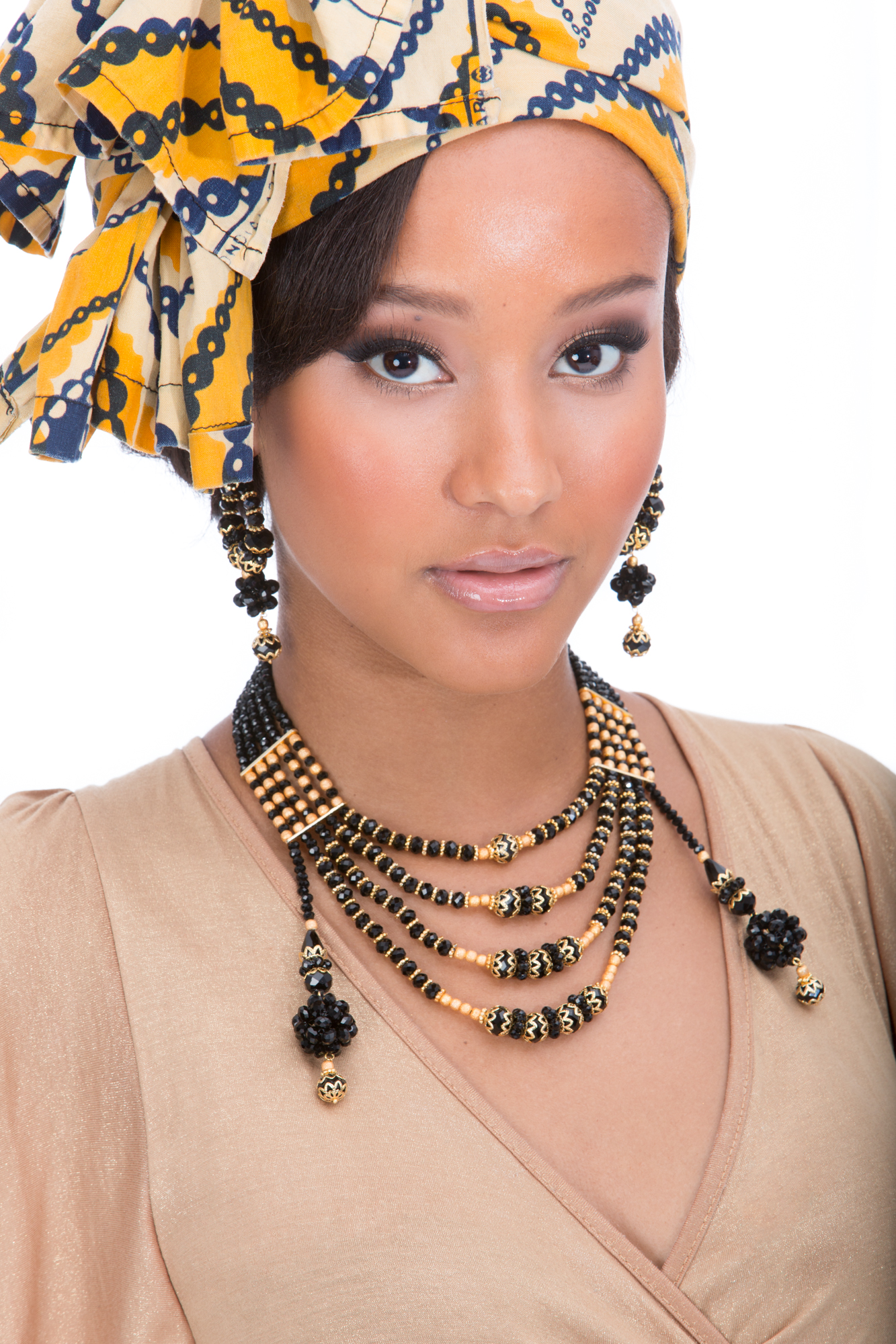 33 STUDIO Photo Marie Jose Hains Commercial Produit ecommerce 2U7A7129 Modifier