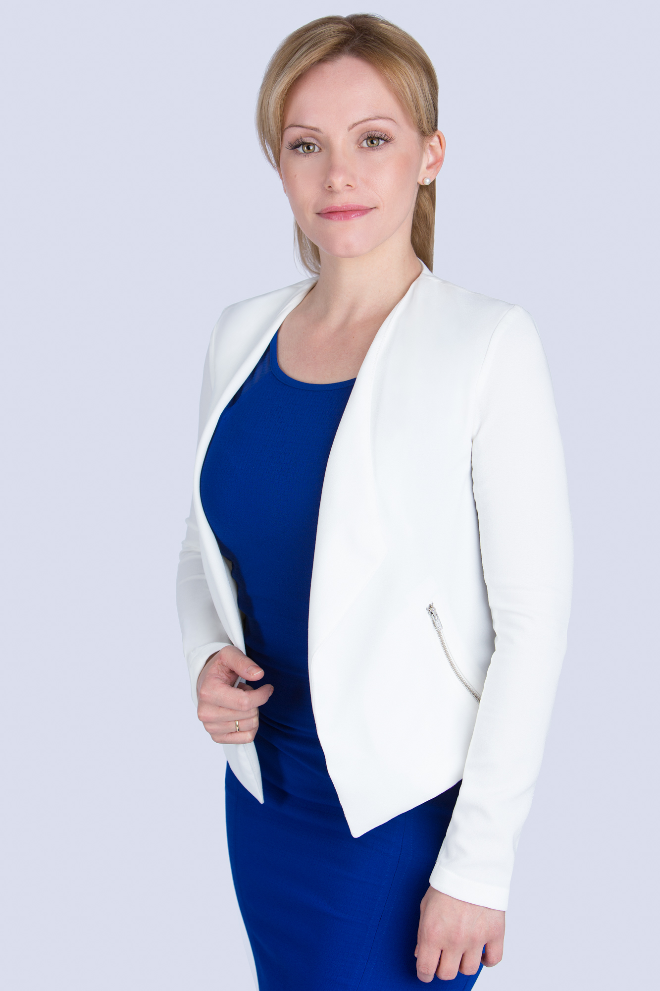 42 STUDIO Photo Marie Jose Hains Portrait Affaire  U7A2377 Modifier