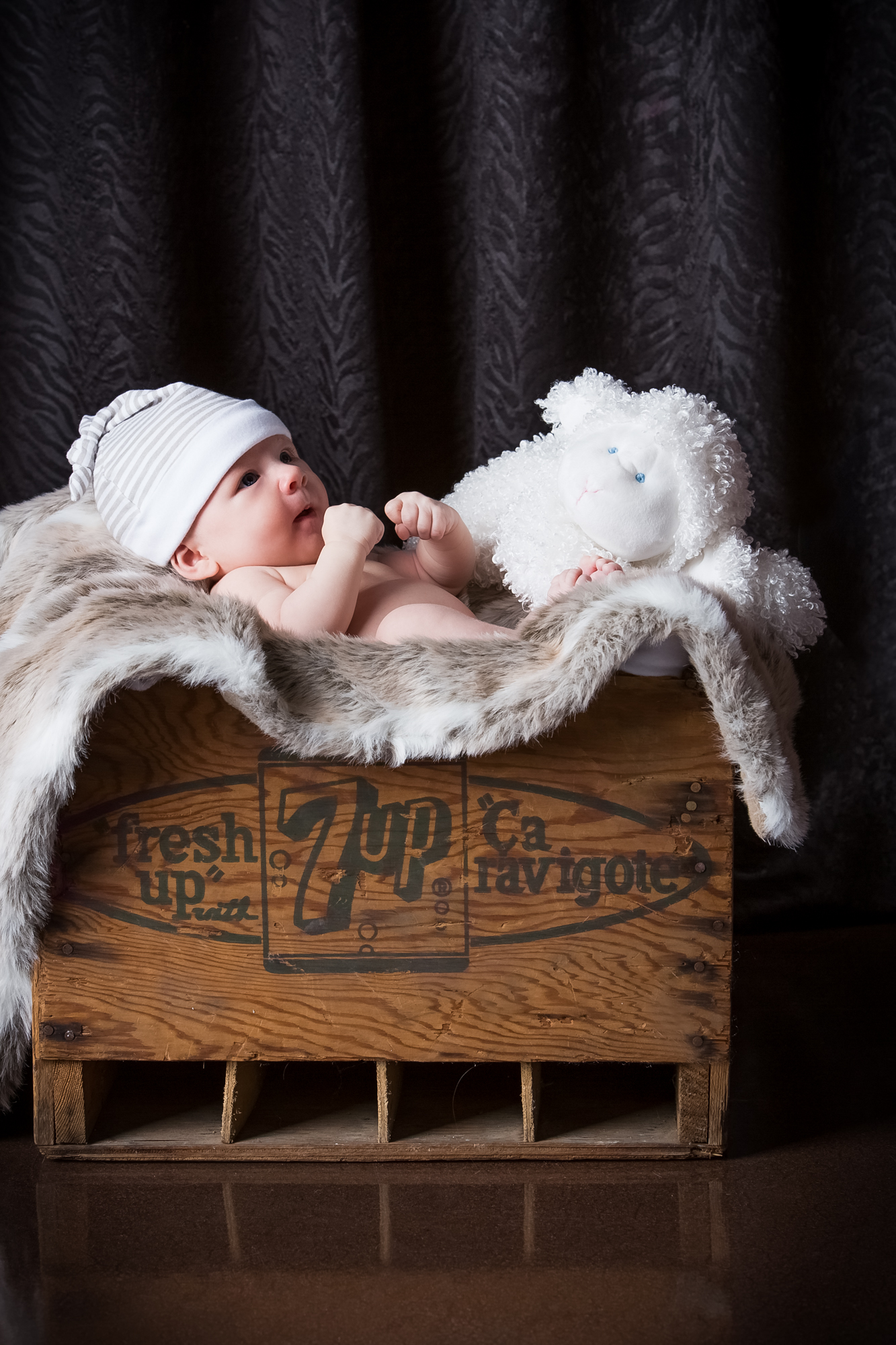 54 STUDIO Photo Marie Jose Hains Famille Maternite Enfant Couple Bebe  U7A2908 Modifier