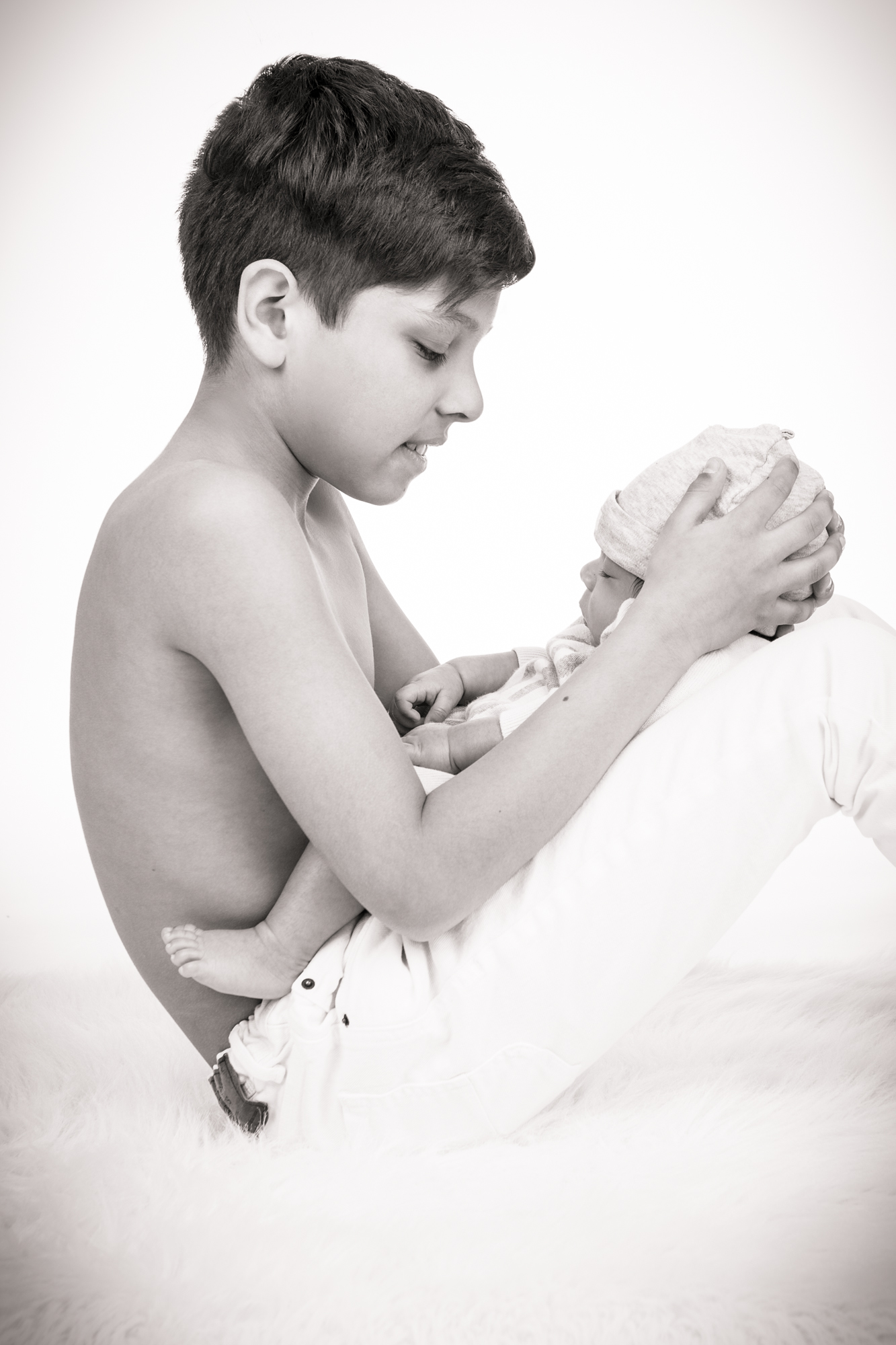 56 STUDIO Photo Marie Jose Hains Famille Maternite Enfant Couple Bebe  U7A0193 Modifier